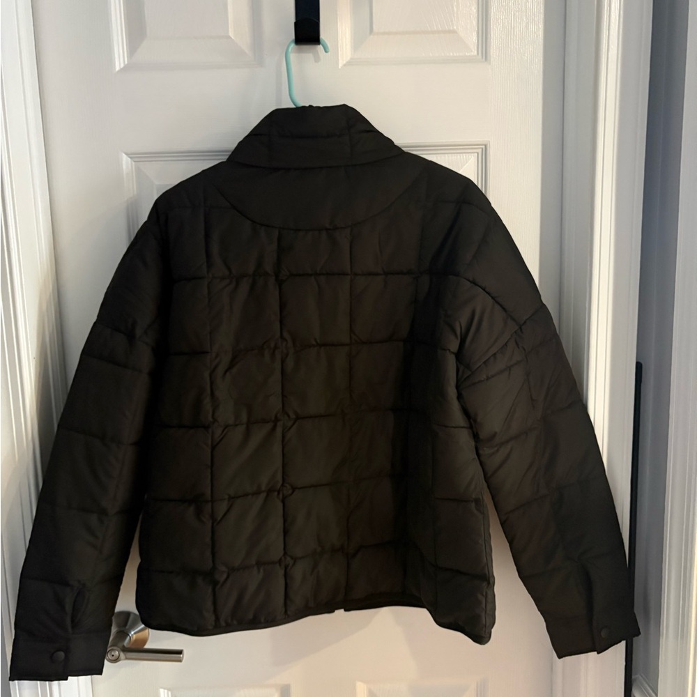 White Birch Women's Black Puffer Jacket. Great for Fall and Winter!! - Picture 2 of 6